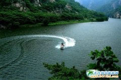 BfӃ(yu)ʥƯ(yu)Ưȫ-?sh)˾?></a></li>

      </ul>
      
      <ul class="tab_box_right">
        <li><a href="http://www.991336.com/jingdian/749.html"  target="_blank"><font color=